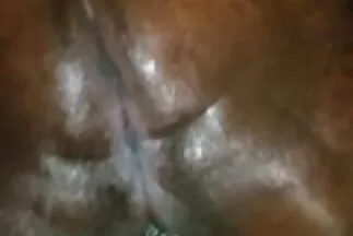 ضربات اثنين من الديوك وتأمل في الحصول على سكسي أجنبي مترجم الحلوى.