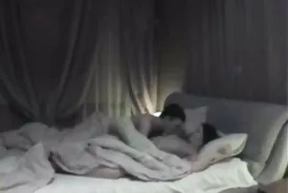 الفاسقة الشقراء تعطي الزنجي بخجل لأول سكسي اجنبي مترجم بالعربي مرة في المؤخرة.