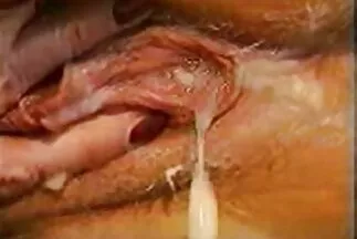 صديقة خلعت ملابسها وامتصت صديقتها الحبيبة سكسي أجنبي مترجم