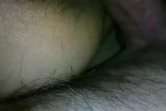 يمارس فيلم سكسي مترجم عربي الجنس مع صبي وكتكوت بعد مطعم على أريكة بيج