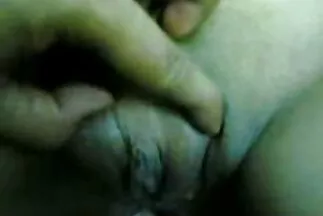 سرعان ما اتصلت صديقتان مترجم عربي سكسي بشخص لممارسة الجنس
