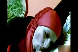 طلب الرجل مضاجعة زوجته وإشباع جحرها افلام سكسي مترجمة